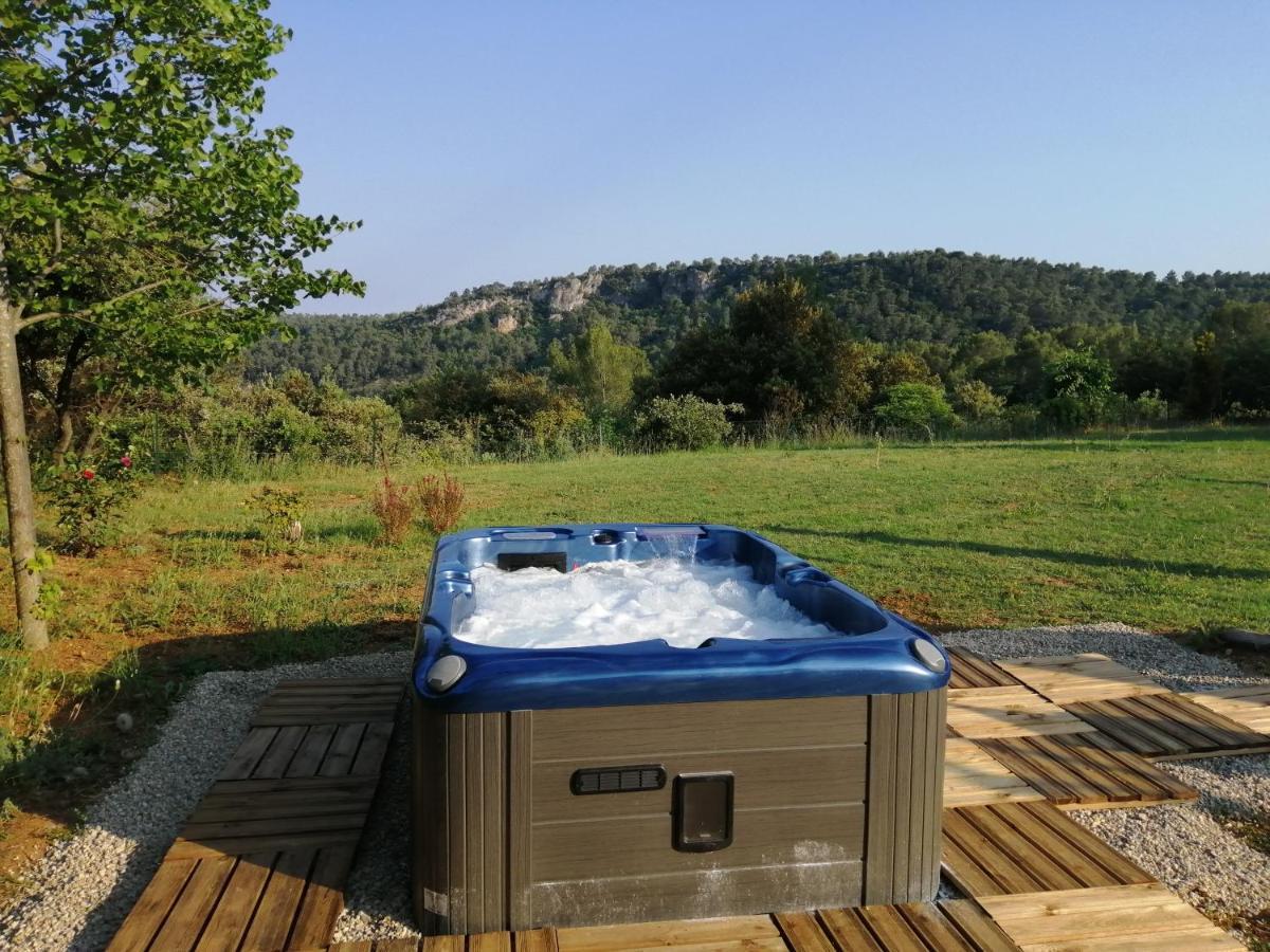 L' Oree Du Val Sillans la Cascade Bagian luar foto